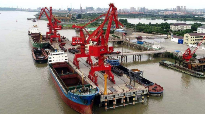 灵宝概述露天料场港口封闭问题的实行方法